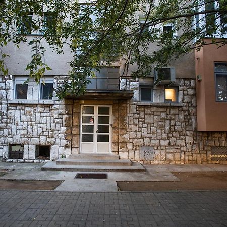 Big Tree Apartment & The Nest Apartment - Free Parking Мостар Экстерьер фото